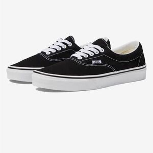 Vans Era Black and White Canvas Sneakers sz 10 men’s